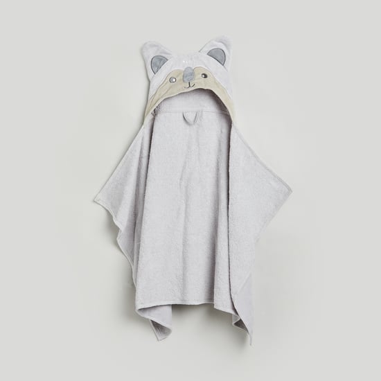 Juniors Embroidered Hooded Towel
