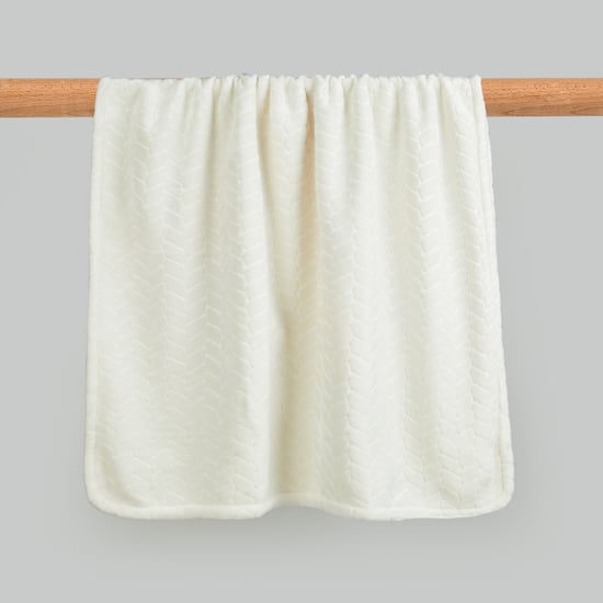 Juniors Textured Flannel Blanket