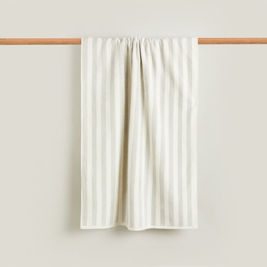 Juniors Striped Bath Towel - 140 x 70 cm