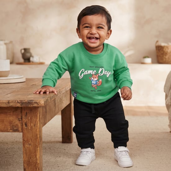 Juniors Graphic Print Sweatshirt