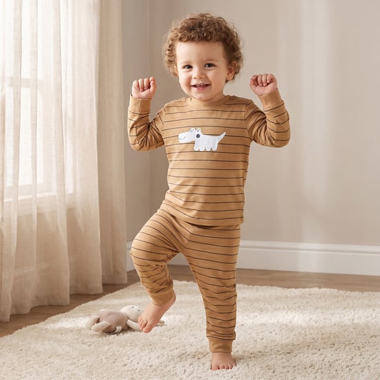Juniors Striped T-shirt and Pyjama Set