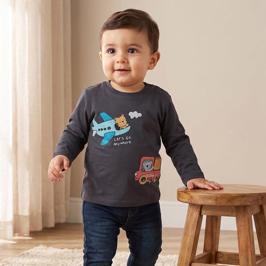 Juniors Graphic Print T-shirt
