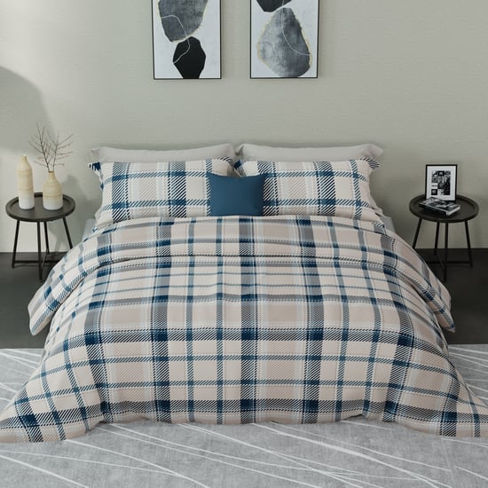 UNITED COLORS OF BENETTON Boutique Cotton 300TC Printed 3Pcs Super King Bedsheet Set