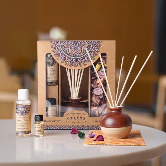 IRIS Amogha Lavender Khus Reed Diffuser Set