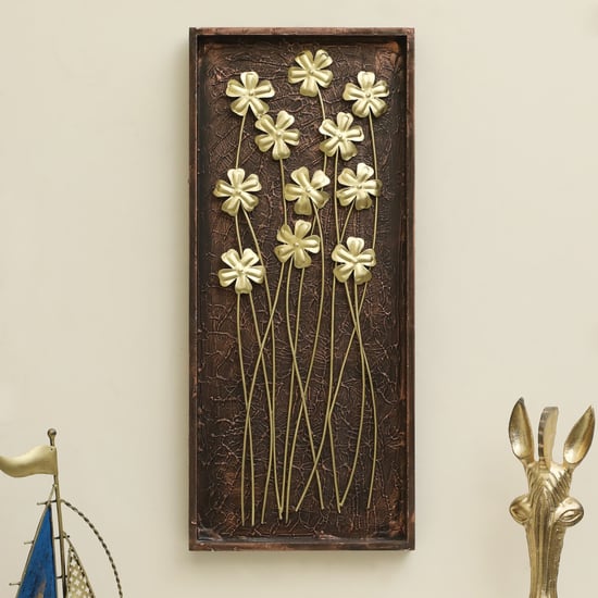 VEDAS Kane Metal Flower Wall Accent