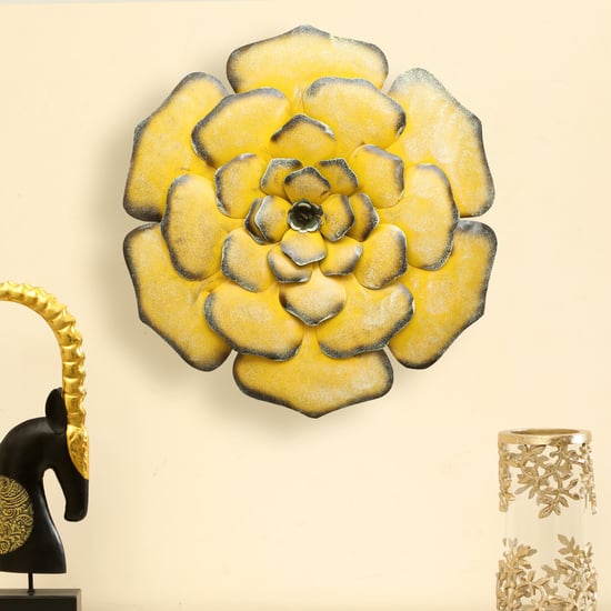 VEDAS Royal Flower Metal Wall Accent