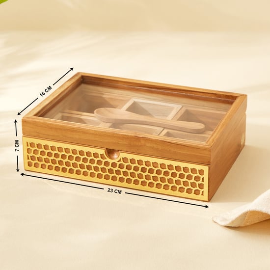 Haze Dietes Wooden Masala Box