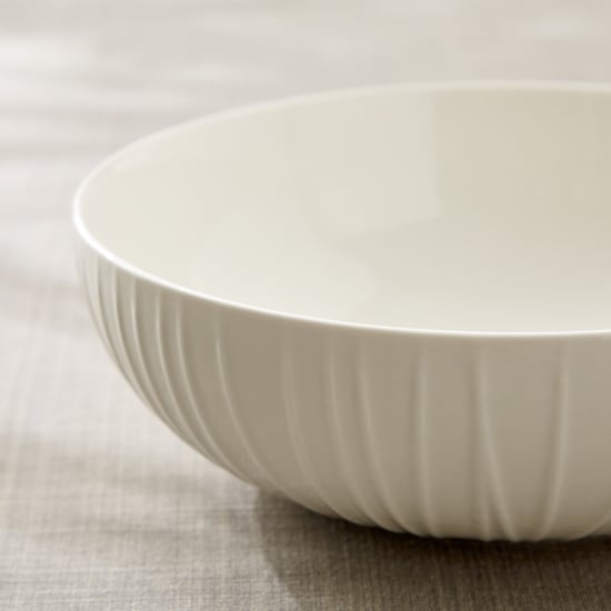 Marshmallow Brook Porcelain Ribbed Serving Bowl - 1.75l