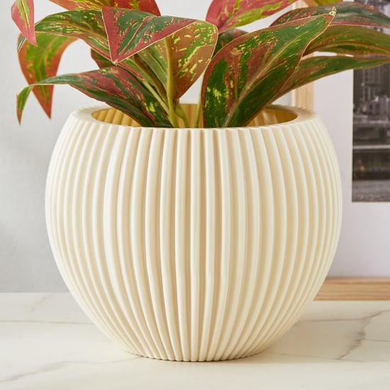 Lets Garden Polyethylene Ribbed Floor Planter
