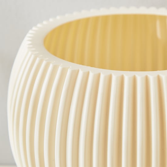 Lets Garden Polyethylene Ribbed Floor Planter