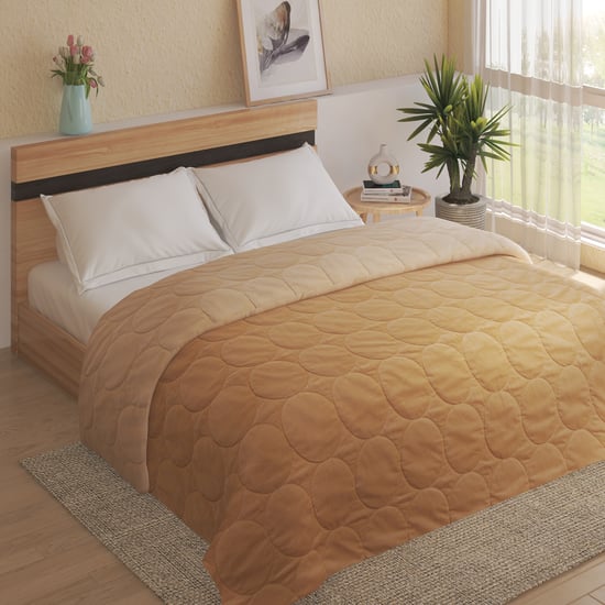 Modern Radiance Double Quilt