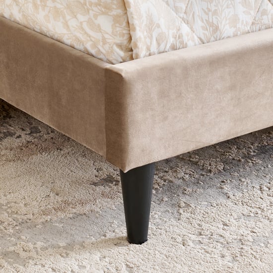 Helios Bravo Betty King Bed - Brown