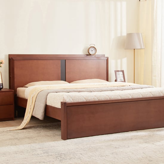 Denis Raiden Mahogany Wood King Bed - Walnut