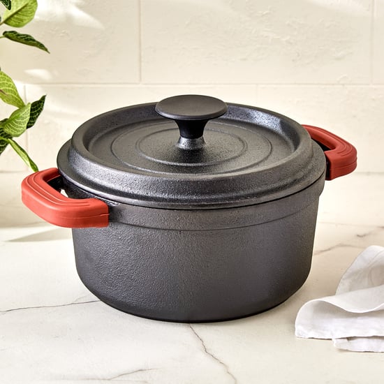 Terra Tales Sally Cast Iron Casserole with Lid - 2.35L