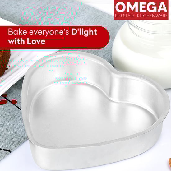 OMEGA Aluminium Heart Shape Cake Mould - 17 cm