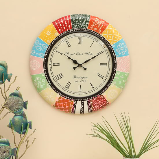 VEDAS Mystical Indiana Wooden Wall Clock