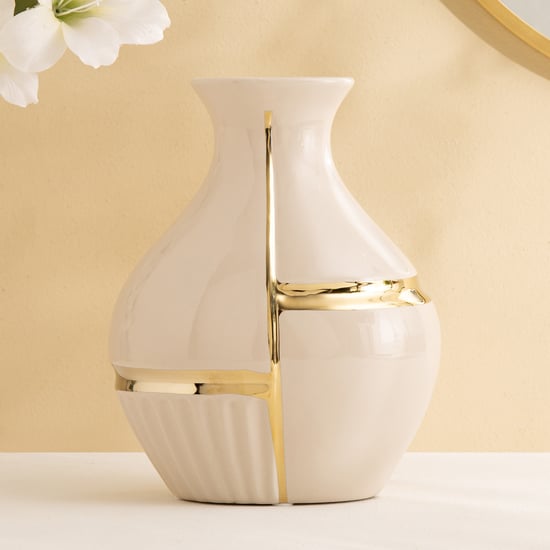 Canova Opt Aviora Ceramic Ribbed Vase - Small