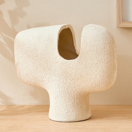 Oyster Natura Fluid Polyresin Vase