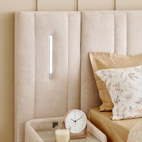 Stellar Elite Amelia Queen Bed with Hydraulic Storage and Headboard Extension - Cream