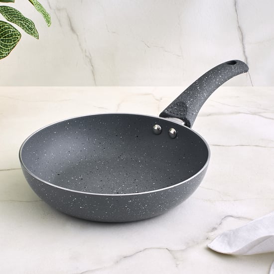 Blair Nevada Aluminium Frying Pan - 18.5cm