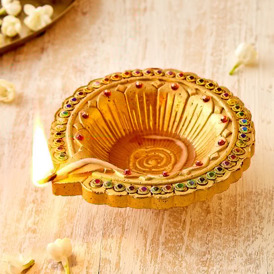 Utsav Clay Embellished Akhand Diya