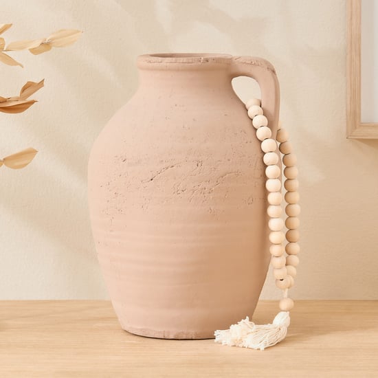 Oyster Ornira Ceramic Vase with Beads