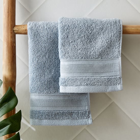 Colour Refresh Essence Set of 2 Cotton Face Towels - 30x30cm