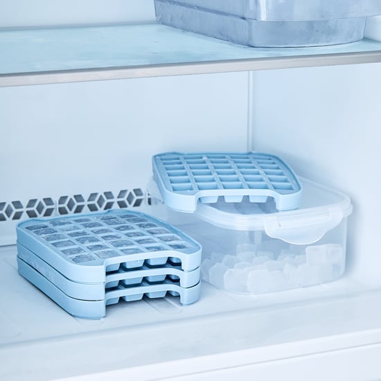 Bakers Pride Cassia 5Pcs Polypropylene Ice Cube Tray with Container