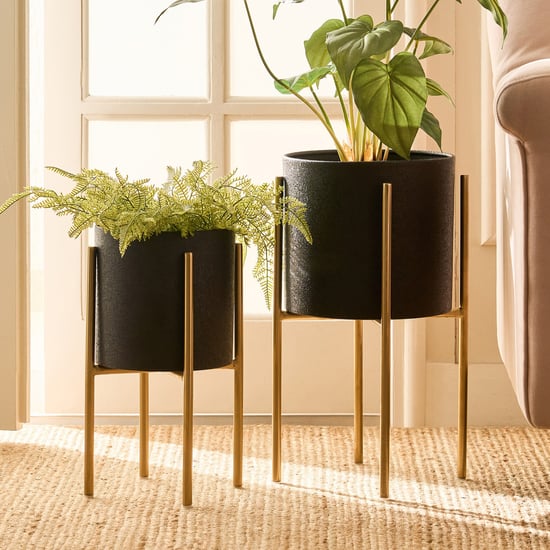 Gardenia Mirage Set of 2 Metal Floor Planter with Stand