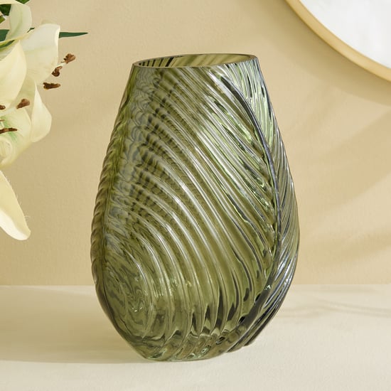 Botanica Flufois Glass Leaf Embossed Vase