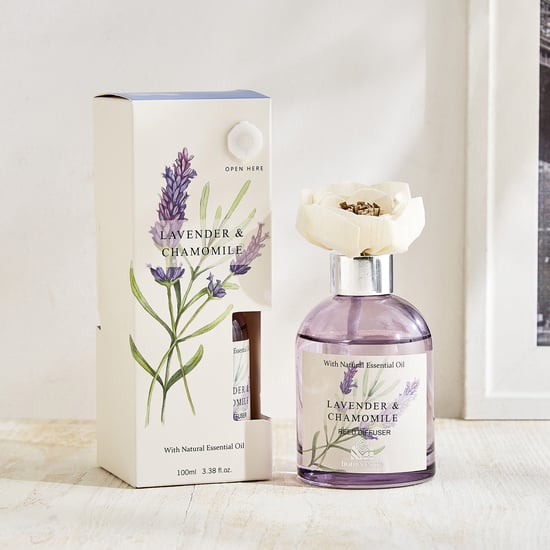 Utopia Refresh Bouquet Lavender and Chamomile Reed Diffuser with Sola Flower
