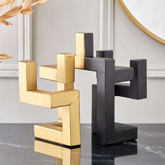 Royale Dion Metal 5 Arm Table Accent