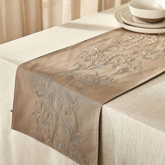 Glimmer Dusk Omna Halo Flor Cotton Embroidered Table Runner