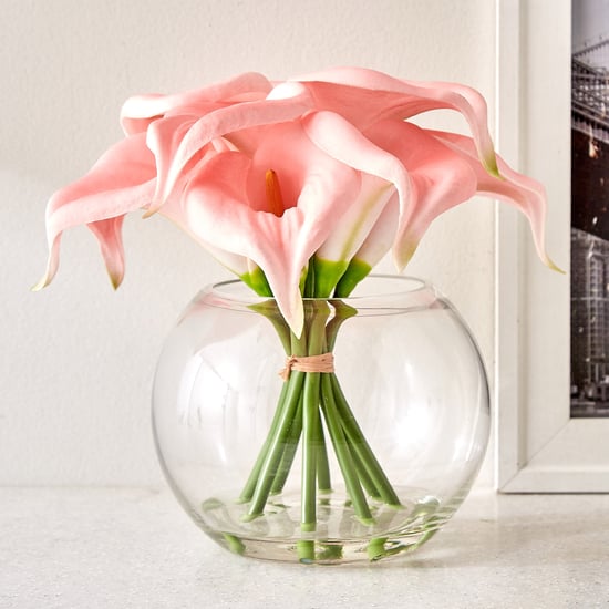 Gloria Elara Artificial Calla Lilies in Glass Pot