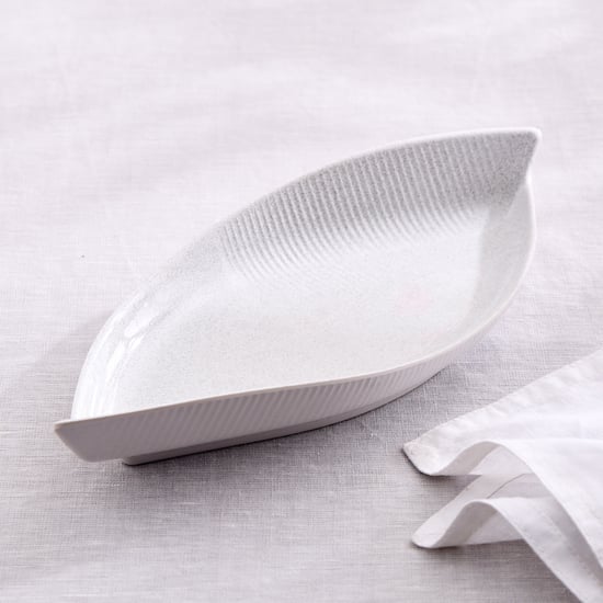 Silvano Melamine Leaf Serving Platter - 28x13x5cm