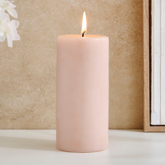 Essentials Lumera Marine Oudh Scented Pillar Candle