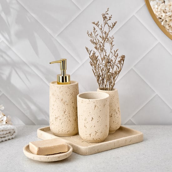 Monique Elvaris 5Pcs Polyresin Bathroom Set