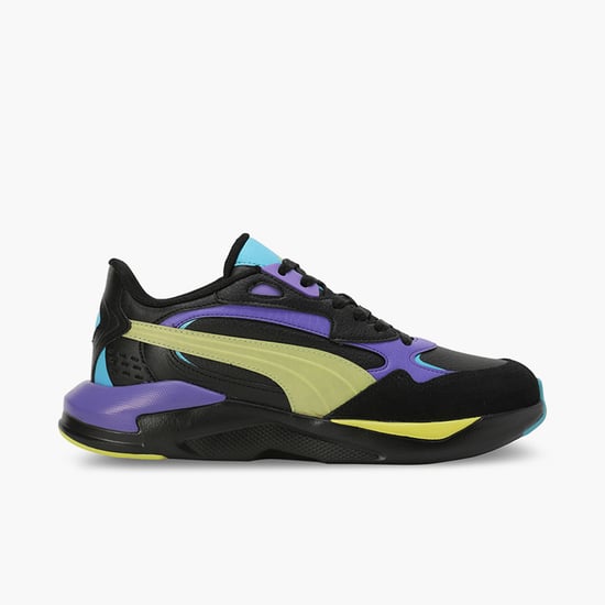 PUMA Women Colourblocked Sports Shoes