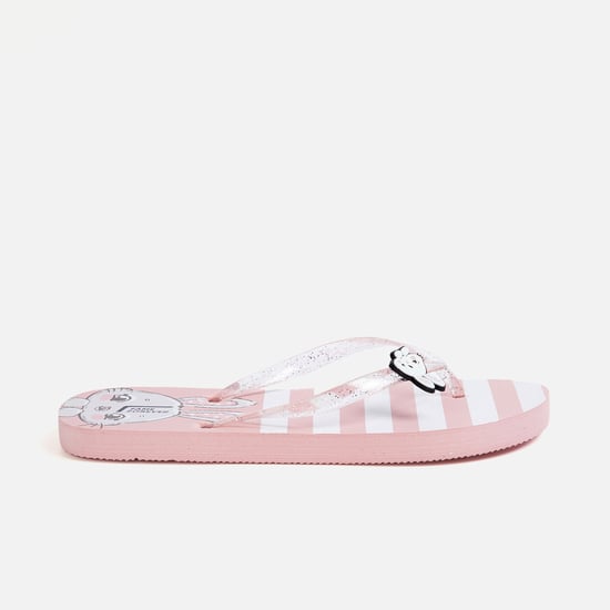 FAME FOREVER Girls Appliqued Flip-Flops
