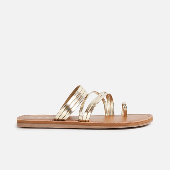GINGER Glossy Flats