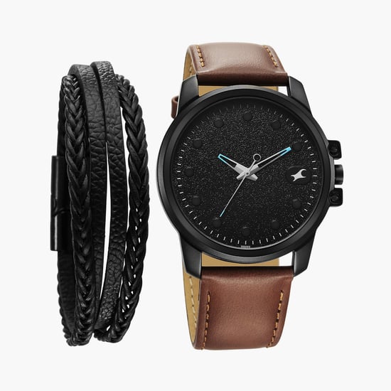 FASTRACK Pulse Men Analog Watch With Wrist Band- 3314NL01F