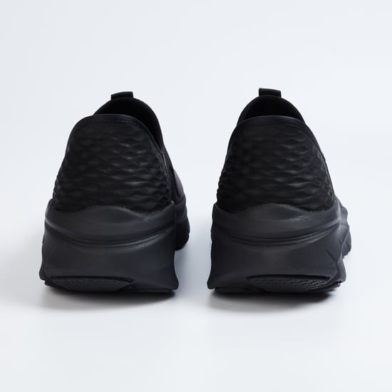 SKECHERS Slip-Ins RF D'lux Walker 2.0 - Happy Step Shoes