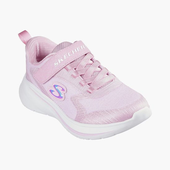 SKECHERS Wave 92 Sports Shoes Pink