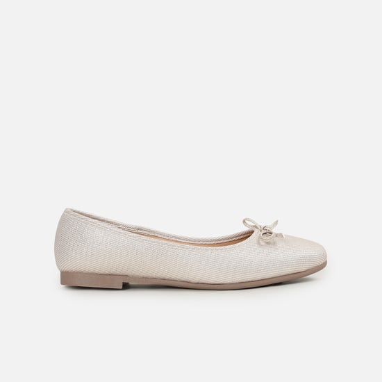 GINGER Textured Bow Accent Ballerinas