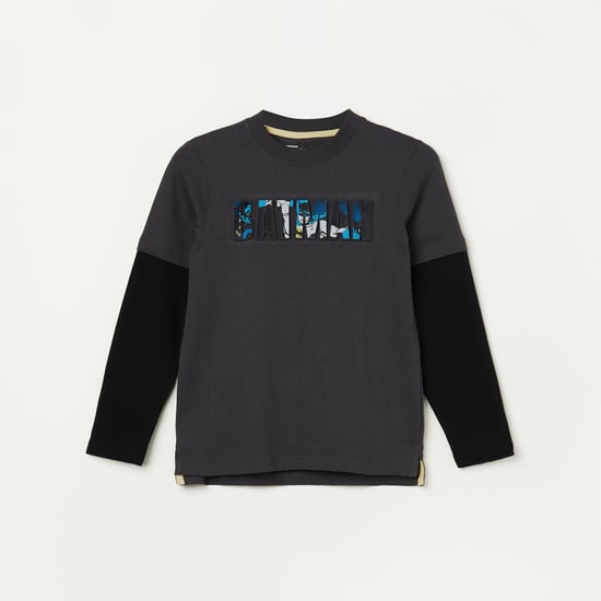 FAME FOREVER Batman T-shirt with Doctor Sleeves