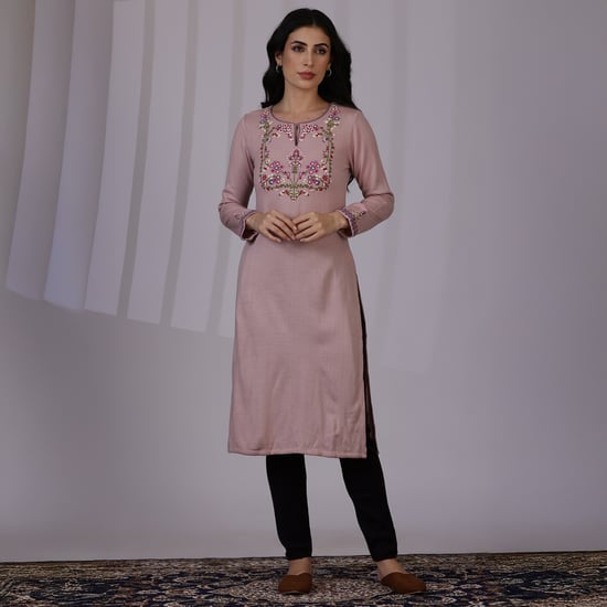 W Embroidered Winter Straight Kurta