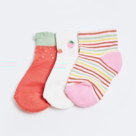 FAME FOREVER Knitted Socks - Pack of 3
