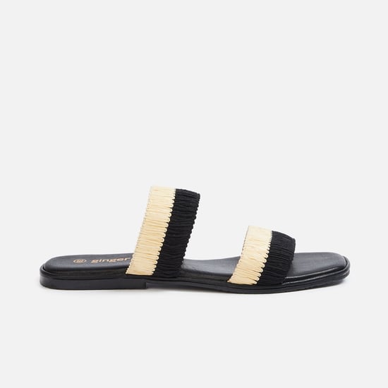 GINGER Colourblocked Flats