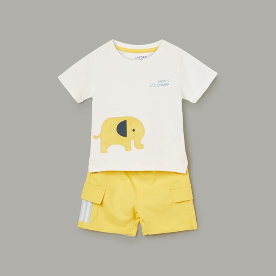 JUNIORS Applique T-shirt with Cargo Shorts