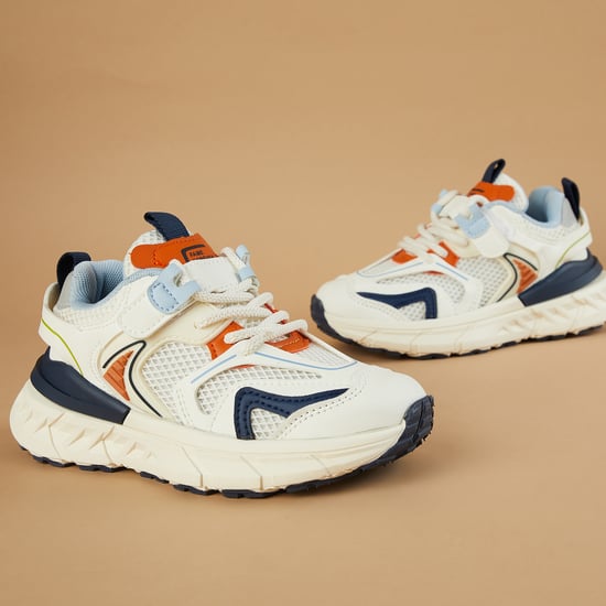 FAME FOREVER Mesh Sneakers